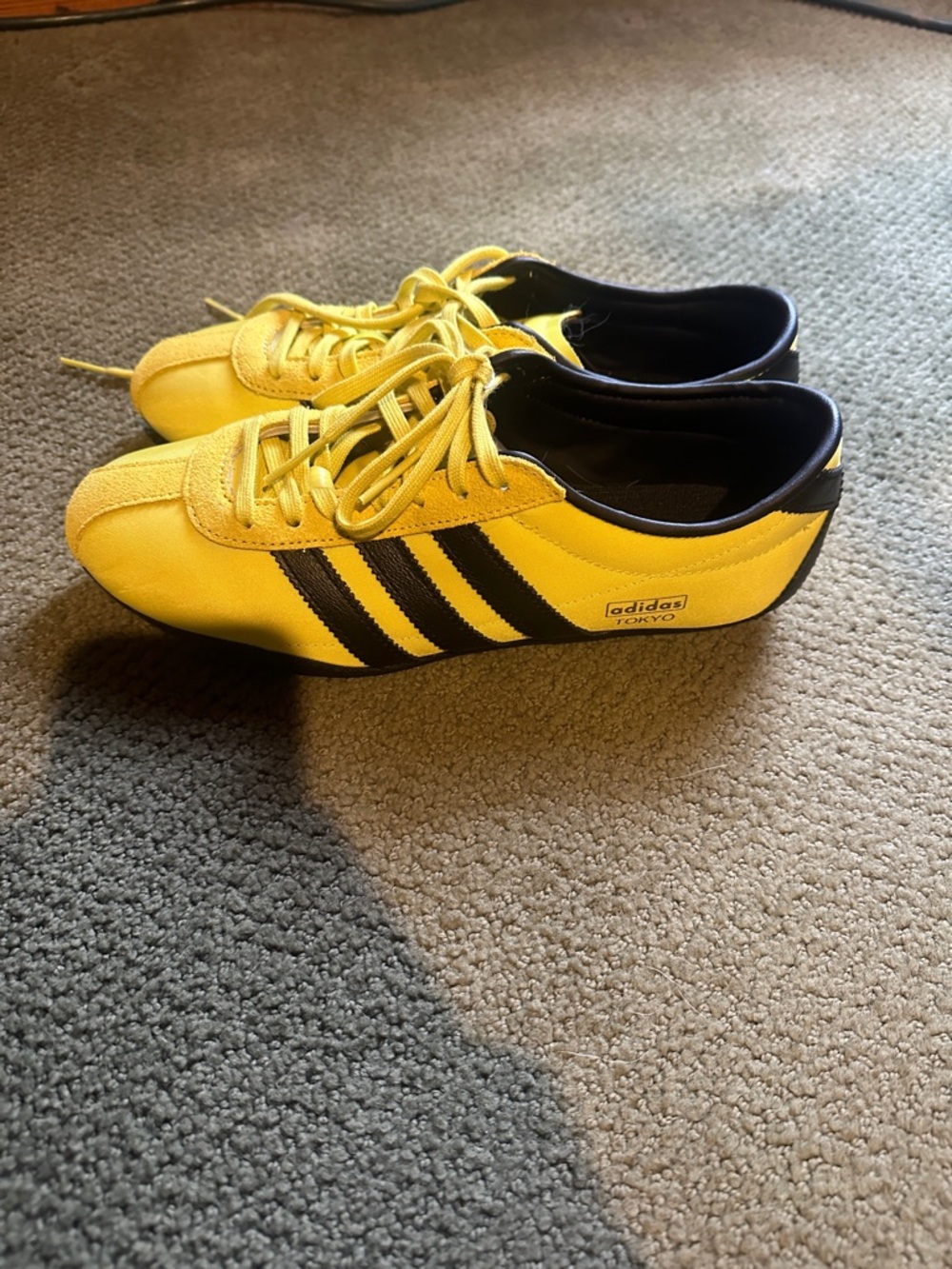 Adidas Tokyo trainers- worn once!